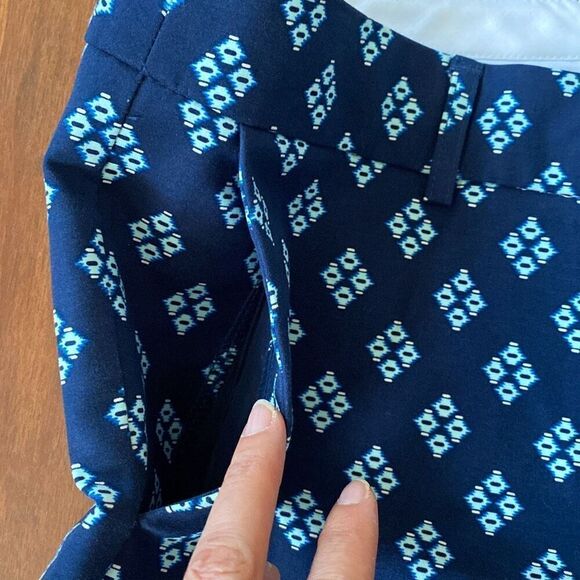 Kenar navy chino Bermuda shorts with geometric print size 10 - Picture 5 of 10